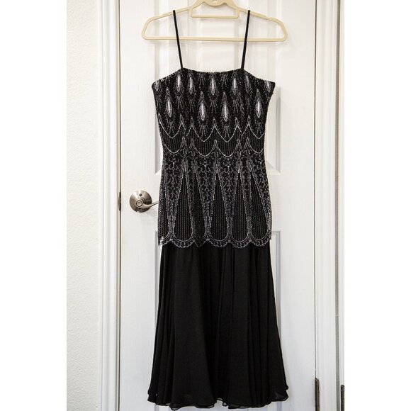 Vintage 1980s Oleg Cassini Black Strappy Evening Gown with Lace Overlay, size 8 - Picture 1 of 7